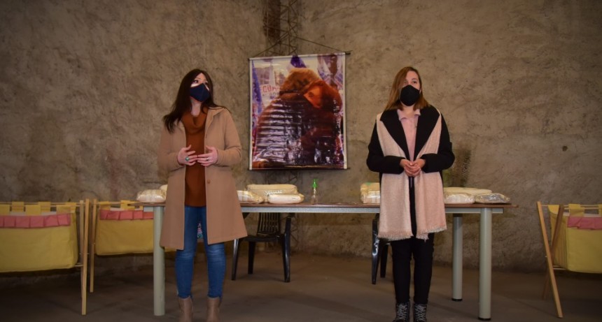 ALONSO :  Para muchas familias, hacer colecho no es una opción. Es la única alternativa