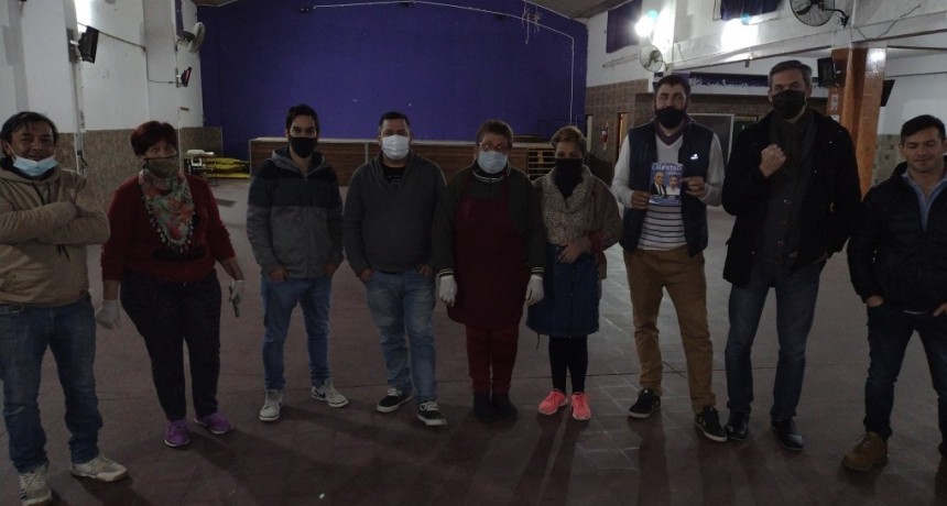 LA ÚNICA FORMA DE SALIR ADELANTE ES CON TRABAJO