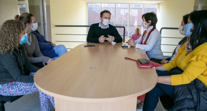 Abella reconoció la incansable labor de las obstetras del Hospital y los CAPS