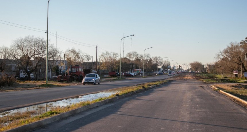 Abella confirmó el comienzo de la obra que concluirá la ampliación de la avenida Rivadavia