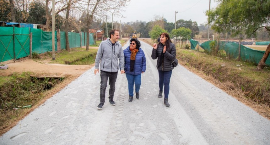 Abella: Seguimos trabajando para que en Otamendi no quede ni una sola calle de tierra