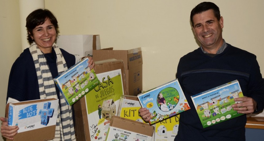  La Secretaría de Salud recibió la donación de juegos didácticos