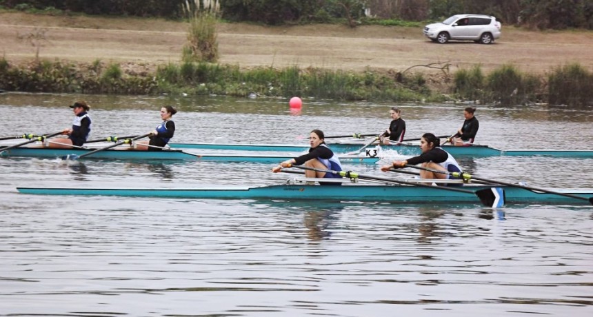 REMO : DESTACADA ACTUACI&Oacute;N DEL CAMPANA BOAT CLUB EN LA REGATA ESPECIAL DE VELOCIDAD