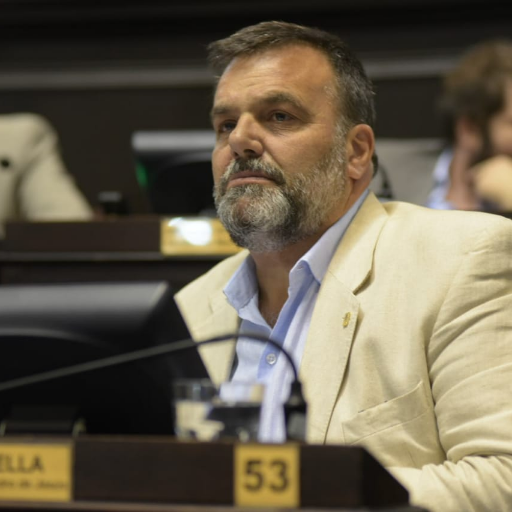 Piden informes a ABSA sobre la devolución del dinero mal cobrado a los usuarios