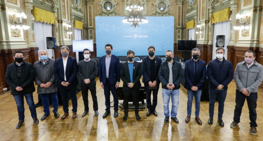 La Provincia presentó 94 obras de infraestructura para 75 municipios 