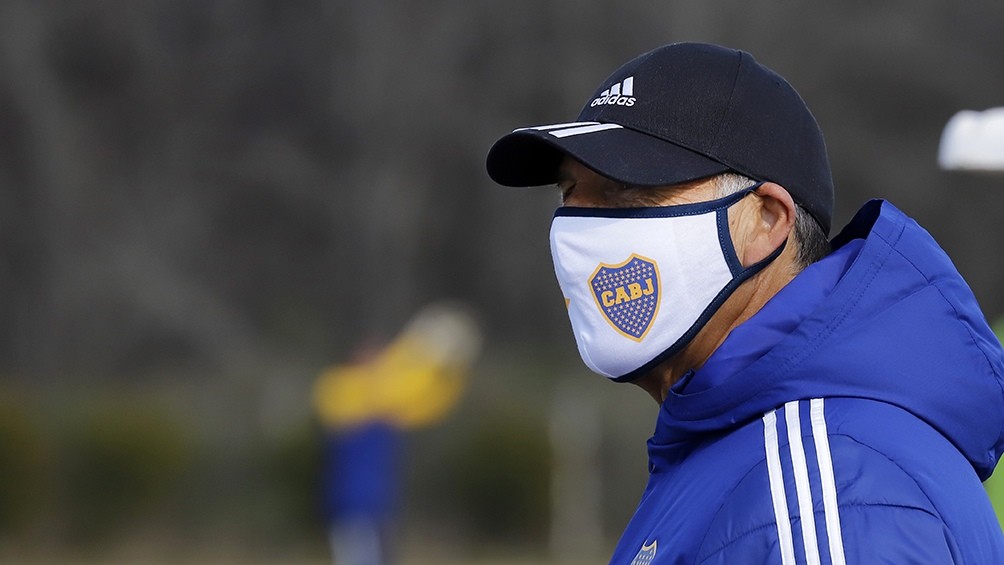 Boca, con 18 positivos de coronavirus, pedirá que entrenen los casos negativos
