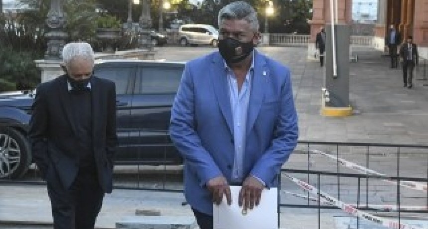 Los dirigentes descartaron el 25 de septiembre y la probable vuelta de primera queda para octubre