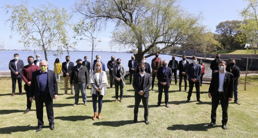 Kicillof y Costa anunciaron la distribución del Fondo para la Cultura y el Turismo por $300 millones