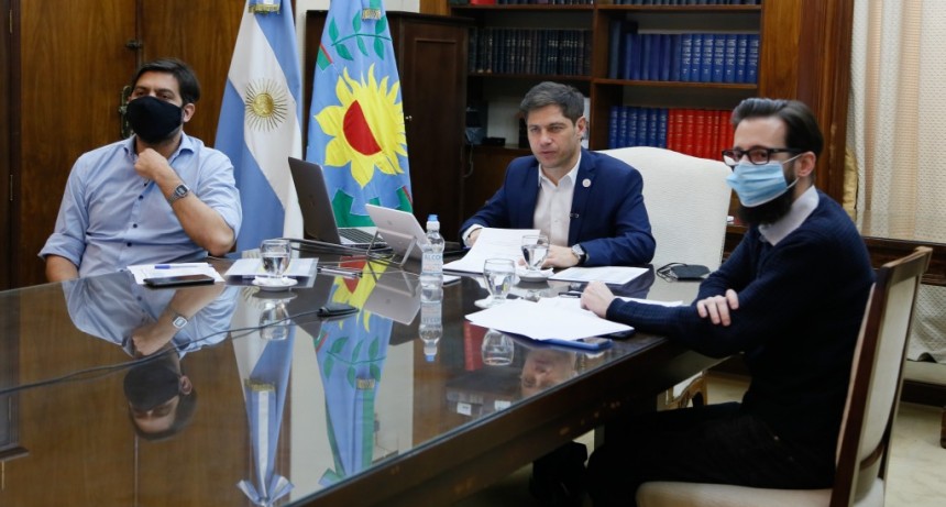 Kicillof y Simone firmaron convenios para 60 obras en 44 municipios