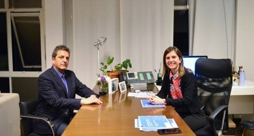 PRESUPUESTO 2021: FERNANDA RAVERTA Y SERGIO MASSA SE REUNIERON EN LA SEDE DE LA ANSES