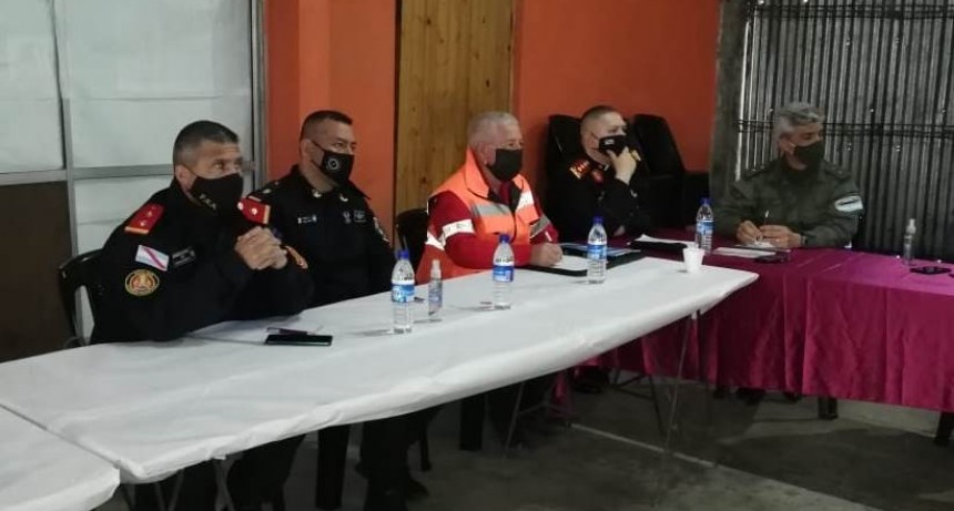 Defensa Civil Campana participó de una mesa de trabajo sobre incendios forestales 