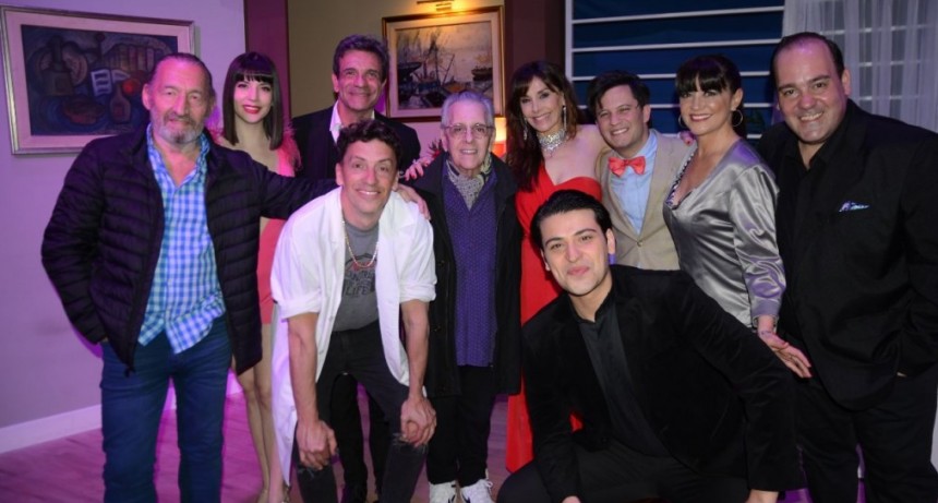 Este sábado el elenco de Vamos a Contar Mentiras recibió la visita de Antonio Gasalla