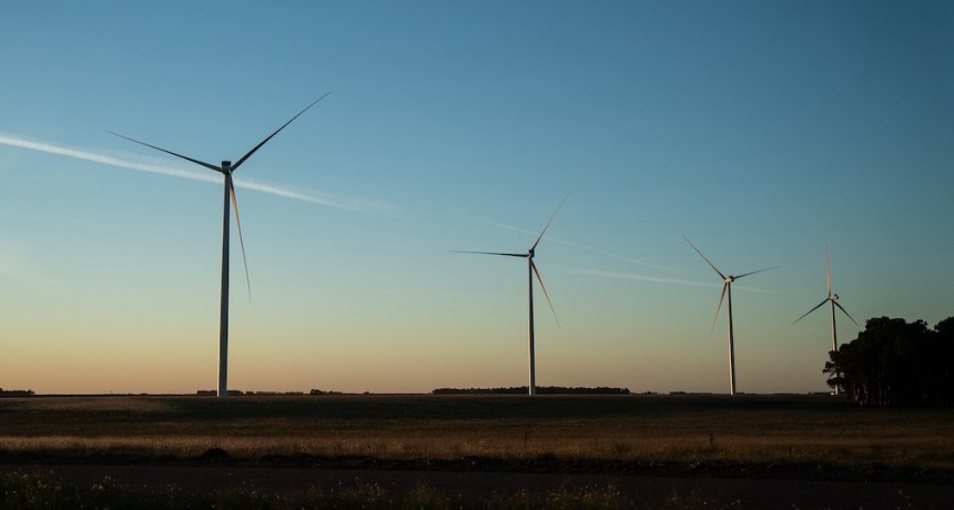 Tenaris completó el montaje de los 24 aerogeneradores del Parque Eólico de la Buena Ventura