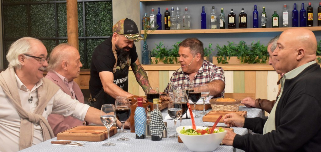Carna a la parrilla por la pantalla de  Canal 9
