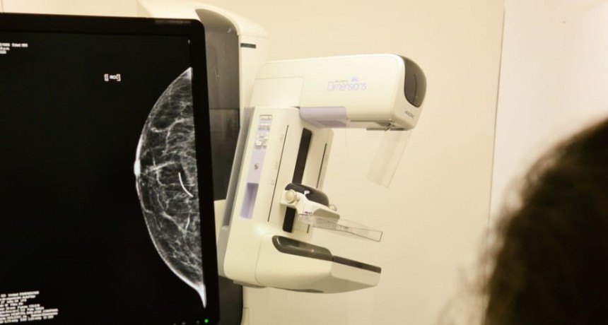 Convocan a mujeres a realizarse controles en el mes de la sensibilización por el cáncer de mama