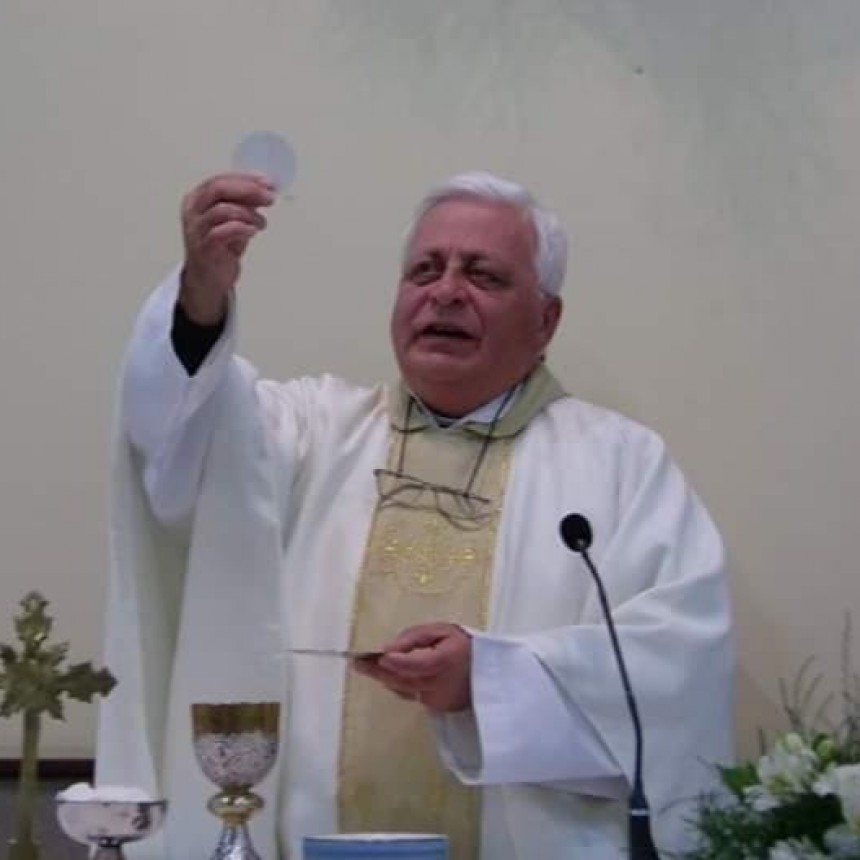 El Obispo Pedro María Laxague anunció el nombramiento que hizo el Papa Francisco de un Obispo Auxiliar, en la persona de Monseñor Justo Rodriguez Gallego