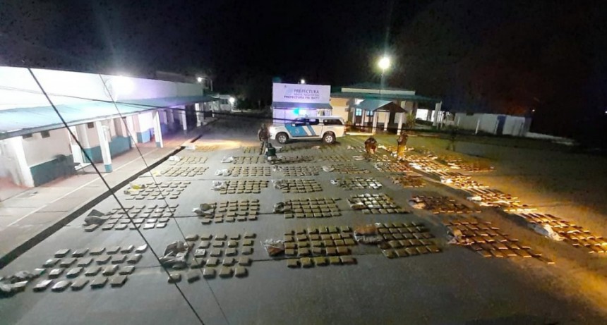 Ministerio de Seguridad de la Nación: la Prefectura secuestró más de una tonelada de marihuana