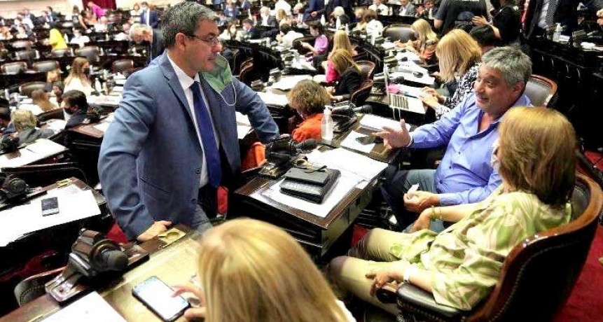 EL DIPUTADO CARLOS ORTEGA FUE PROTAGONISTA DE UNA JORNADA HISTÓRICA EN EL CONGRESO