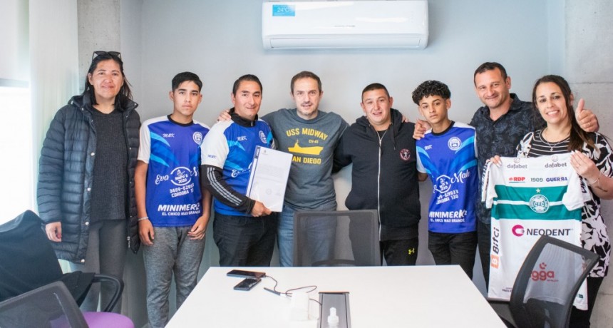 La Escuela de Fútbol Las Campanas se convirtió en Entidad de Bien Público