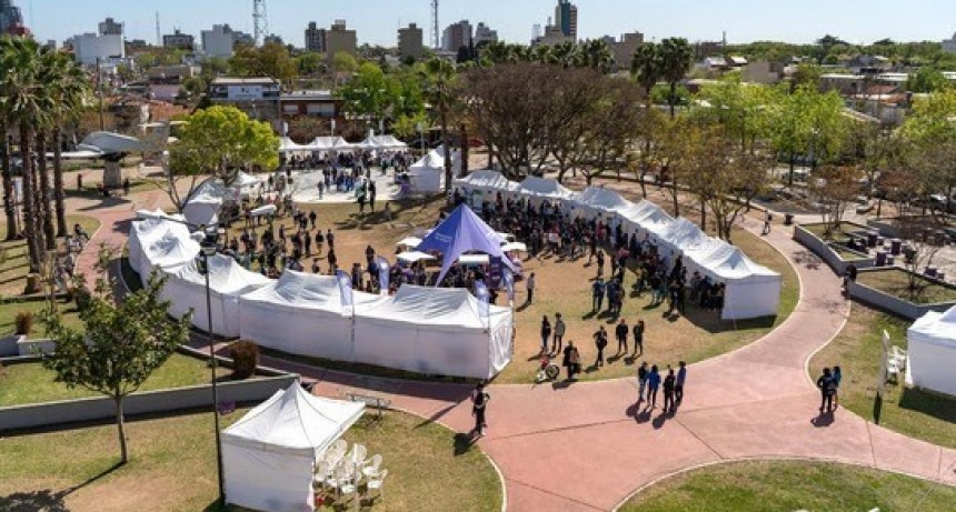 La U.I.C en la Expo Educación y Empleo