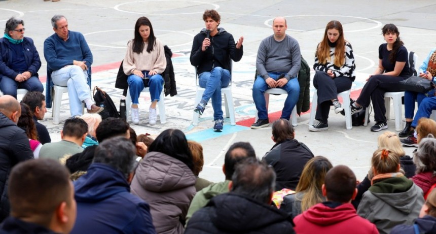 Lousteau : El Presidente en IDEA dio la mayor muestra de patrimonialismo en el Estado cuando dijo que las vacunas las compró él
