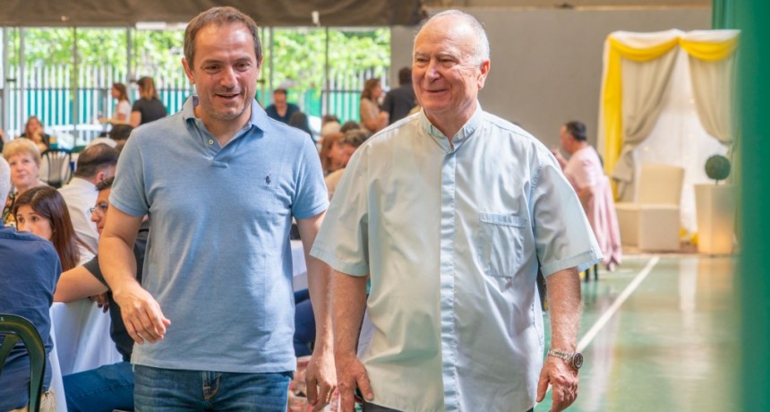 Abella acompañó al Padre Giovanni en el 50º aniversario de su ordenación sacerdotal