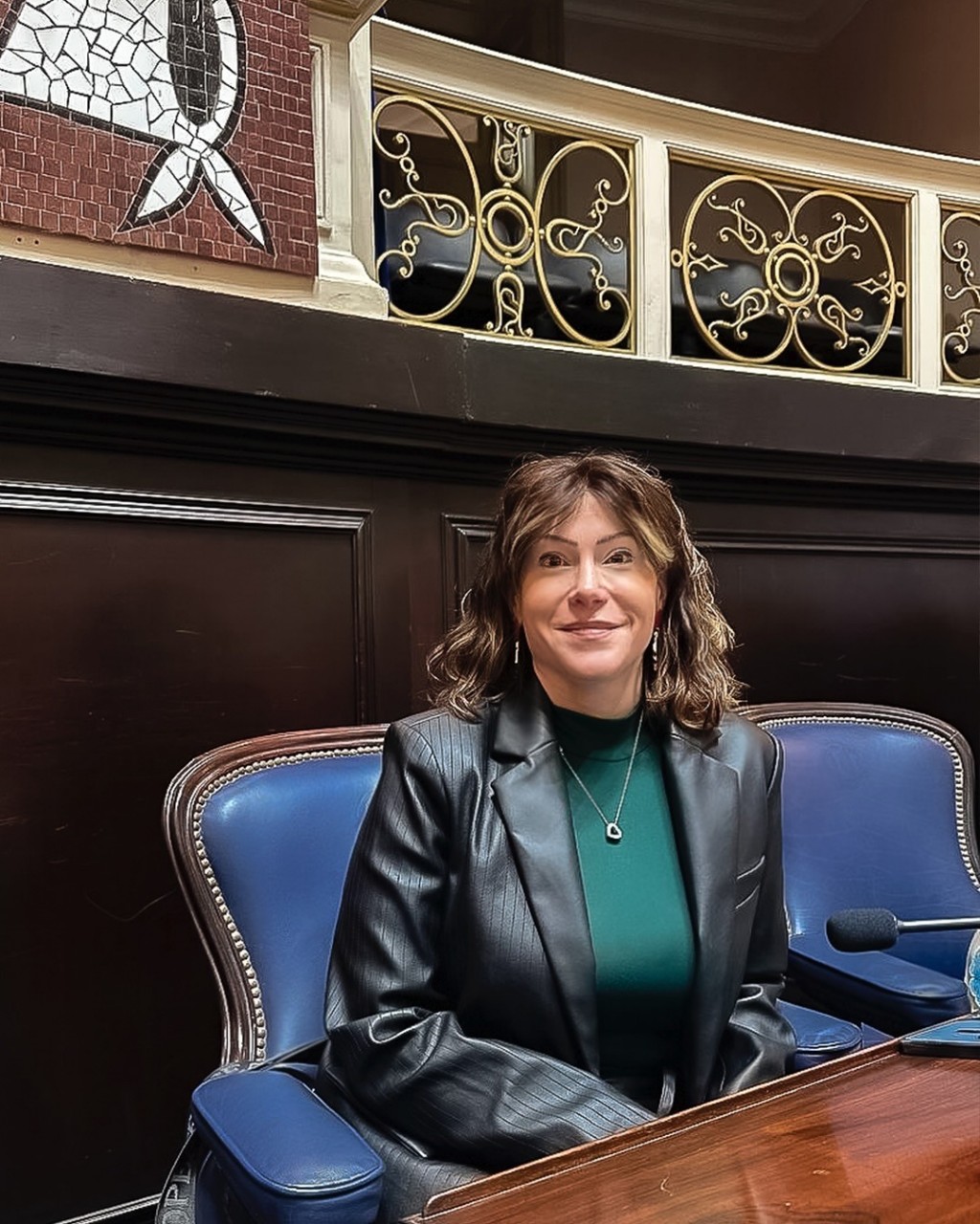 Es ley el proyecto de Soledad Alonso para difundir la Línea 144 en los recibos de sueldo