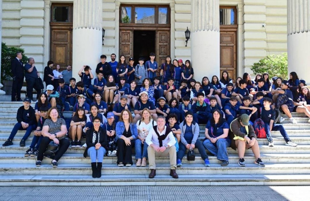 Soledad Alonso incentiva la participación política y legislativa de estudiantes de Campana y de toda la provincia