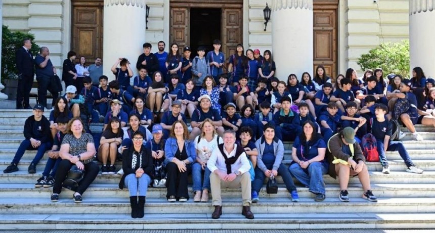 Soledad Alonso incentiva la participación política y legislativa de estudiantes de Campana y de toda la provincia
