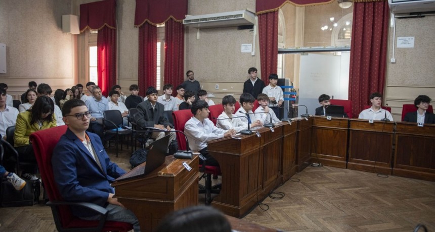 Estudiantes de la Escuela Técnica Rocca participaron del programa “Concejales por un día”