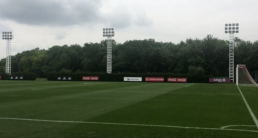 RESPUESTA DEL CLUB ATLÉTICO RIVER PLATE A LA RESOLUCIÓN DE LA LIGA PROFESIONAL DE FÚTBOL RECIBIDA EL 31/10/2020     