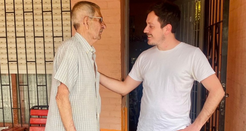 VECINO DE 84 AÑOS LE PIDE AL INTENDENTE QUE CUMPLA SU PROMESA DE CLOACAS