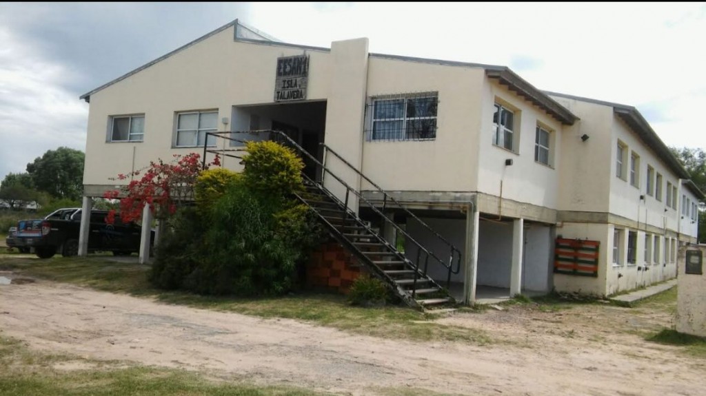 Fuerza Patria: “El oficialismo se negó a tratar la intoxicación de chicos en la Escuela Agraria N°1 para cuidar a Elisa Abella”