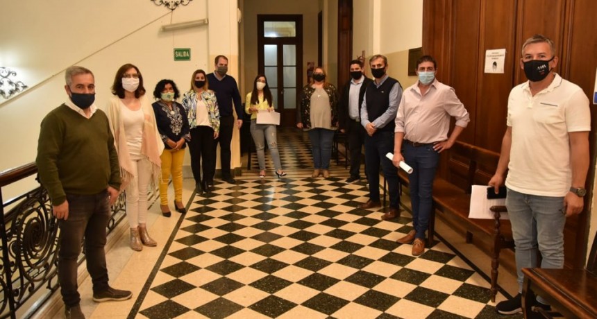 Juntos por el Cambio cuestionó el avasallamiento del Gobierno nacional a la Ciudad   