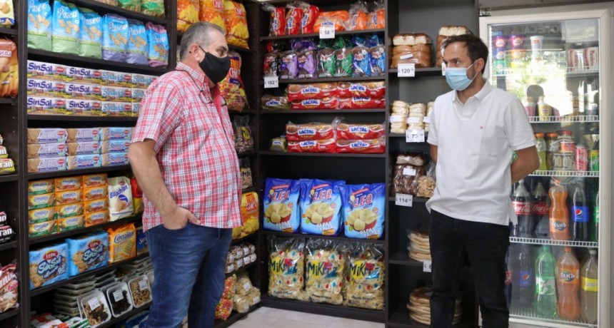 Abella :  Cada comercio que abre son nuevas oportunidades para los vecinos