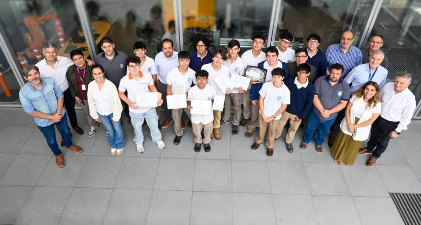 Tenaris reconoció a los estudiantes de Zárate y Campana que ganaron el steelChallenge-20 de la Asociación Mundial de Acero 