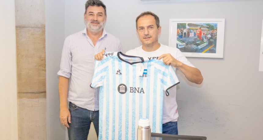 Abella recibió a representantes de la Federación de Voleibol Argentino