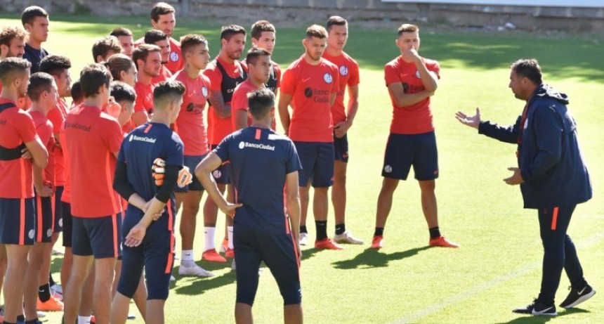 San Lorenzo, con los hermanos Romero, no quiere sorpresas ante Liniers