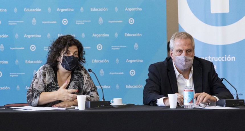 VIZZOTTI Y PERCZYK ANALIZARON  LOS LINEAMIENTOS PARA LA PRESENCIALIDAD EN LAS UNIVERSIDADES