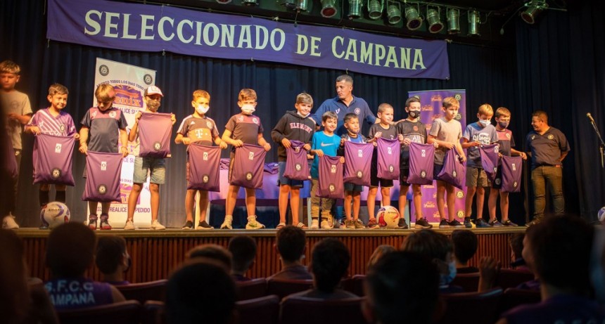 El Municipio acompañó la entrega de indumentaria al seleccionado de fútbol de Campana