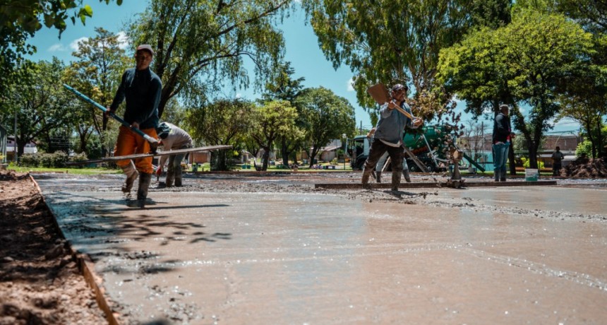 El Municipio acentúa la renovación del espacio público: comenzó a construir 4 nuevos playones deportivos