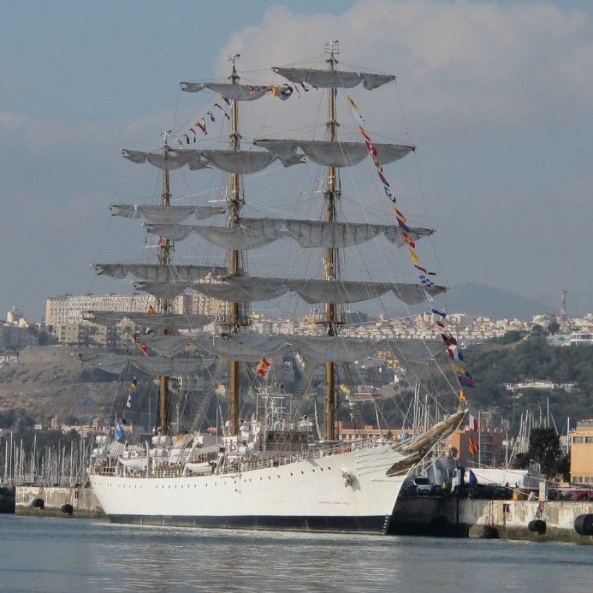 La Fragata Libertad ya está en Mar del Plata