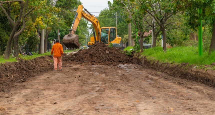 Comenzaron los trabajos de pavimentación de las calles Magaldi y Quiroga