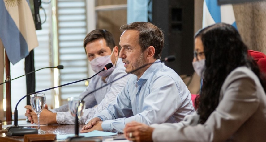 Abella anunció importantes obras de infraestructura y la reconstrucción de la Casa de los Costa