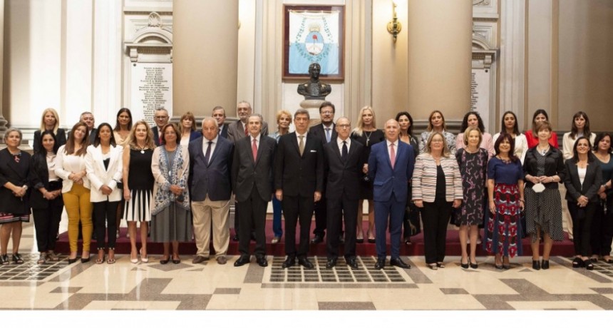 La Justicia argentina avanza en una política conjunta en materia de género