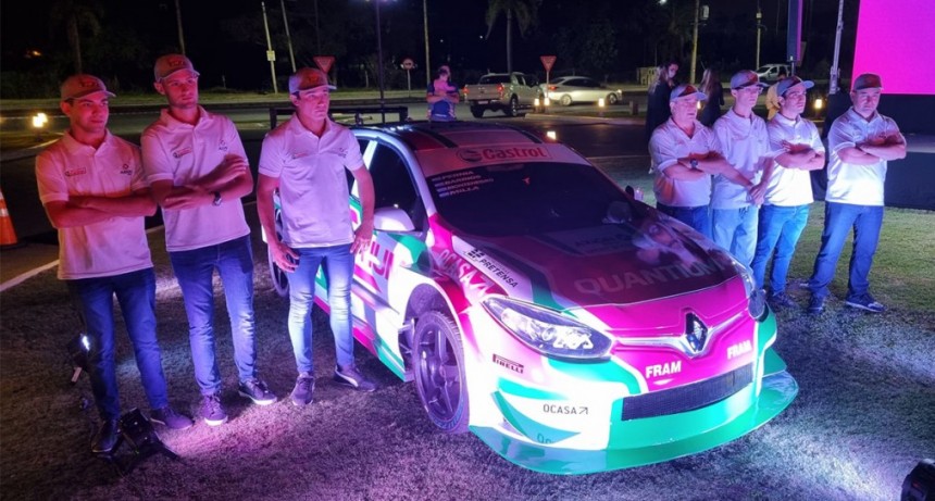 Leonel Pernía del equipo Axion Energy se impuso en el TC 2000 en Rosario