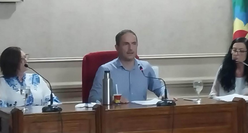 El Intendente Sebastián Abella presidió la sesión inaugural del H.C.D