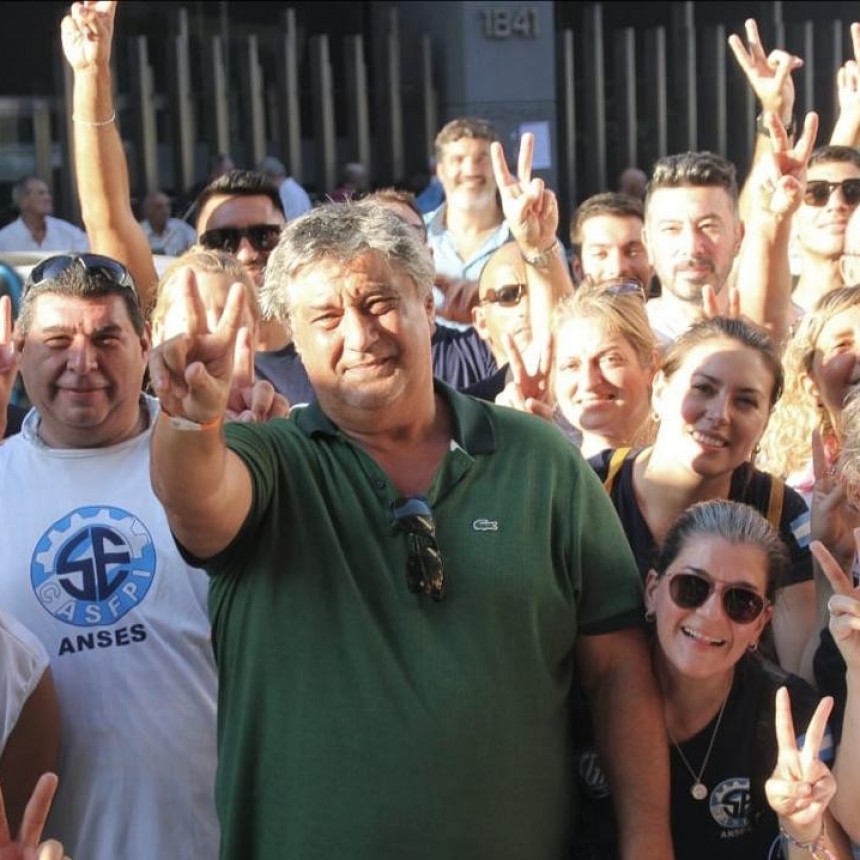 Carlos Ortega :  En esta jornada histórica logramos que muchos argentinos puedan jubilarse