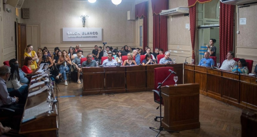 El oficialismo rechazó la moción de “necesidad y urgencia” para tratar la mortalidad infantil