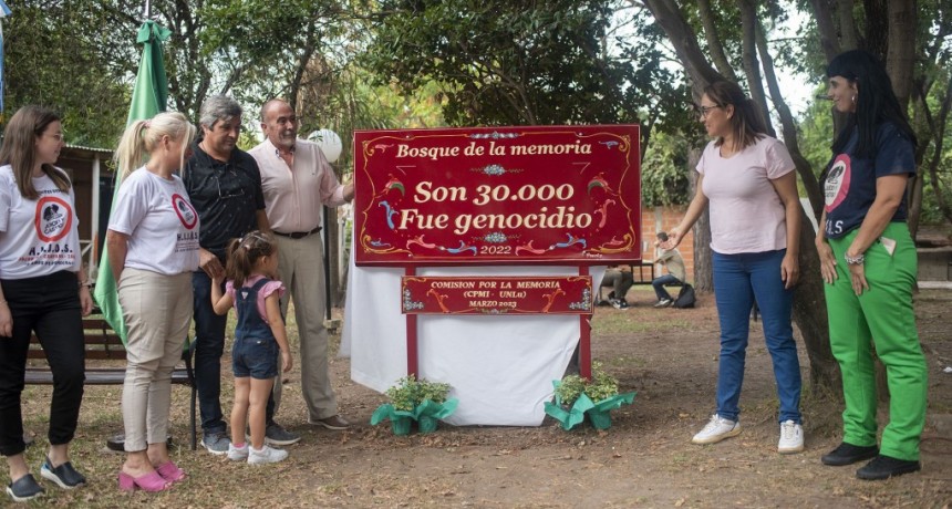 Karina Sala acompañó un acto de la UNLu en conmemoración al 24 de marzo